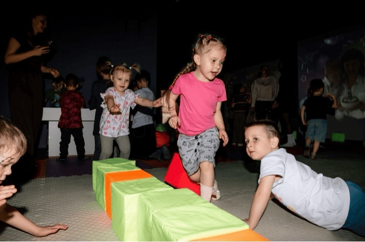 Party image